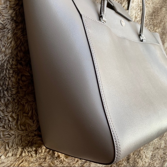 SOLD! Tory Burch Robinson Tote Gray Heron - Picture 5 of 8